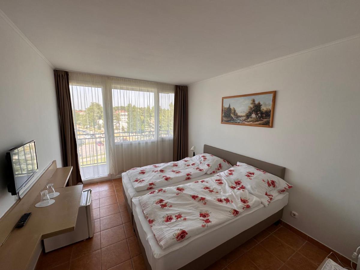 Part Hotel Siofok Dış mekan fotoğraf
