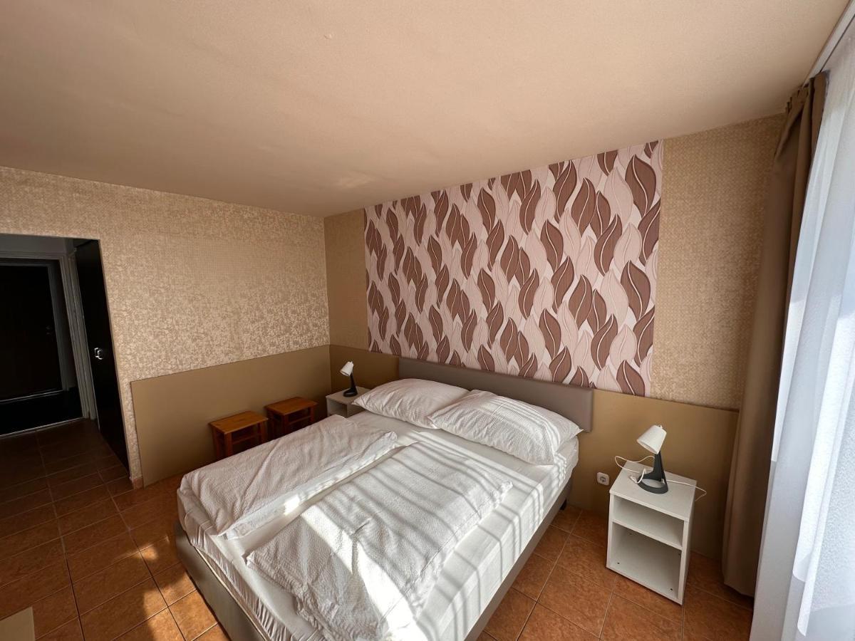 Part Hotel Siofok Dış mekan fotoğraf