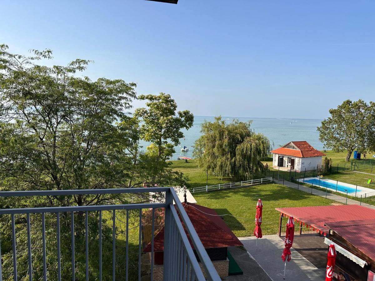 Part Hotel Siofok Dış mekan fotoğraf