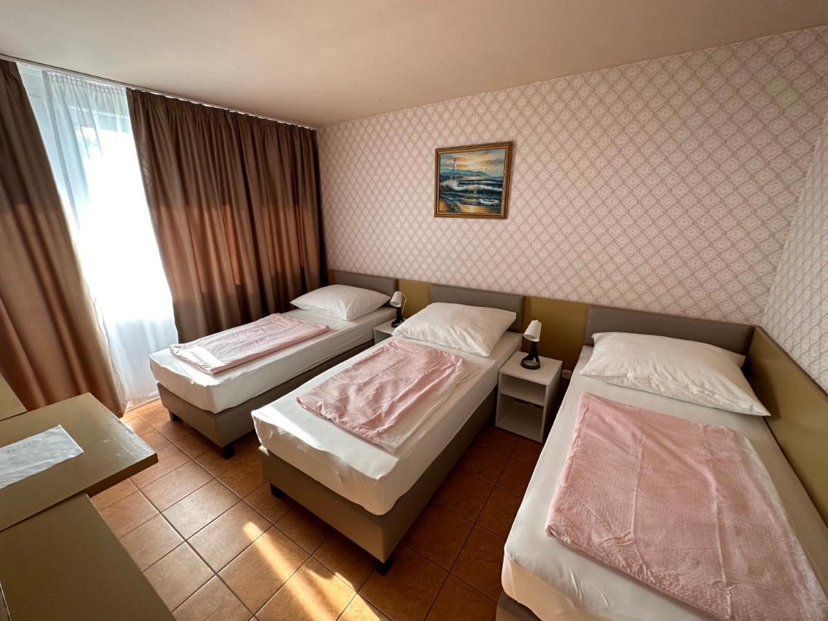 Part Hotel Siofok Dış mekan fotoğraf
