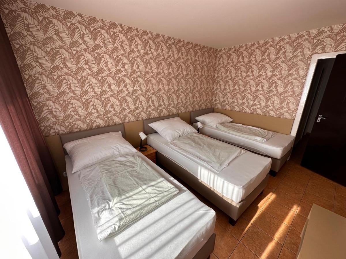 Part Hotel Siofok Dış mekan fotoğraf