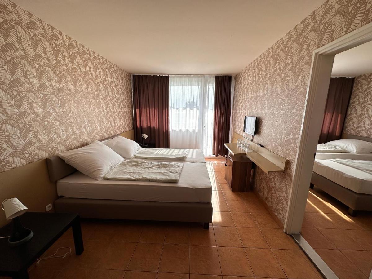 Part Hotel Siofok Dış mekan fotoğraf