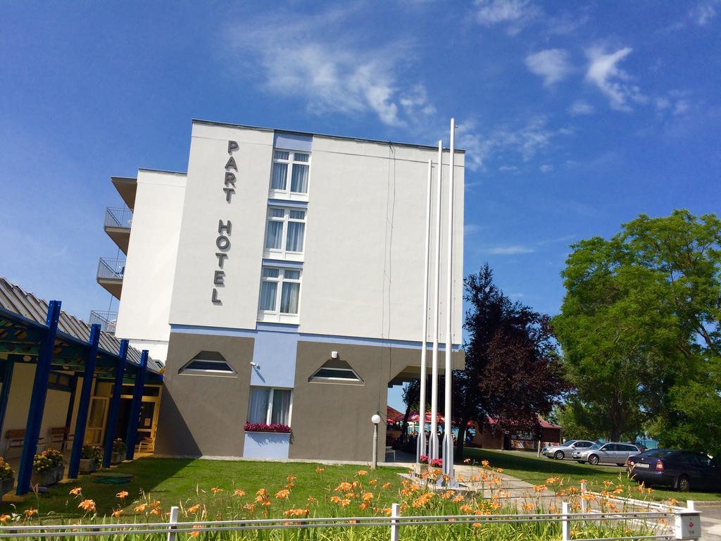 Part Hotel Siofok Dış mekan fotoğraf