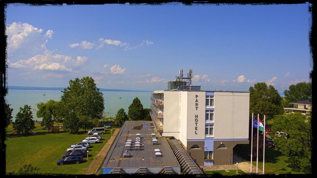 Part Hotel Siofok Dış mekan fotoğraf