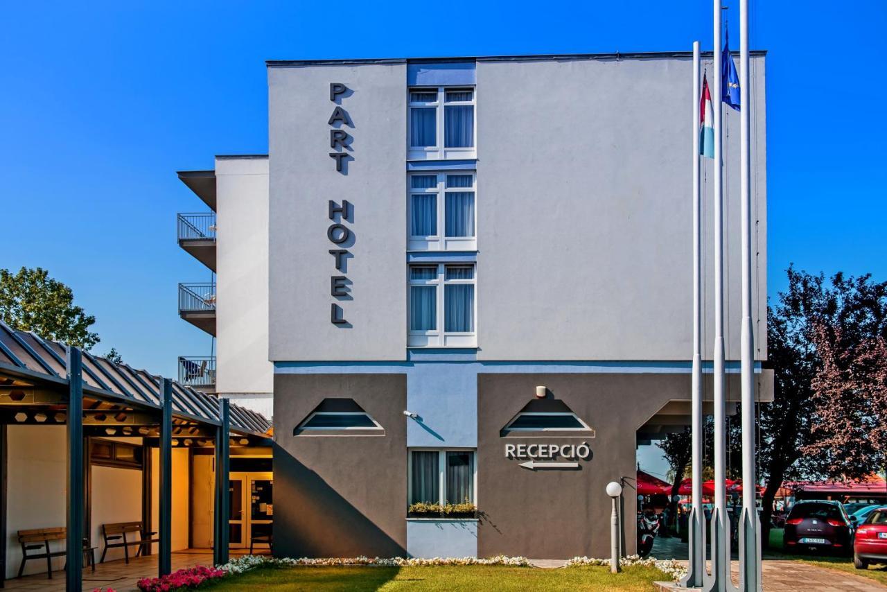 Part Hotel Siofok Dış mekan fotoğraf
